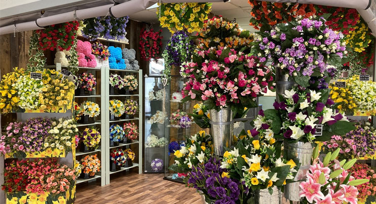 cwmbran indoor market flowers